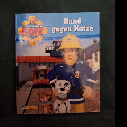 Feuerwehrmann Sam Mini-Buch, zu finden beim Stand 12 am Standort Flohkids Hamburg Nord