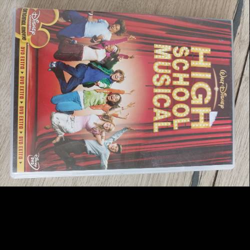 DVD High School Musical , zu finden beim Stand 161 am Standort Flohkids Hamburg Nord