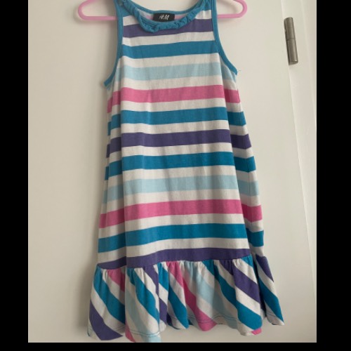 H&M Kleid  Größe: 98/104 bunt.., zu finden beim Stand 46 am Standort Flohkids Hamburg Nord